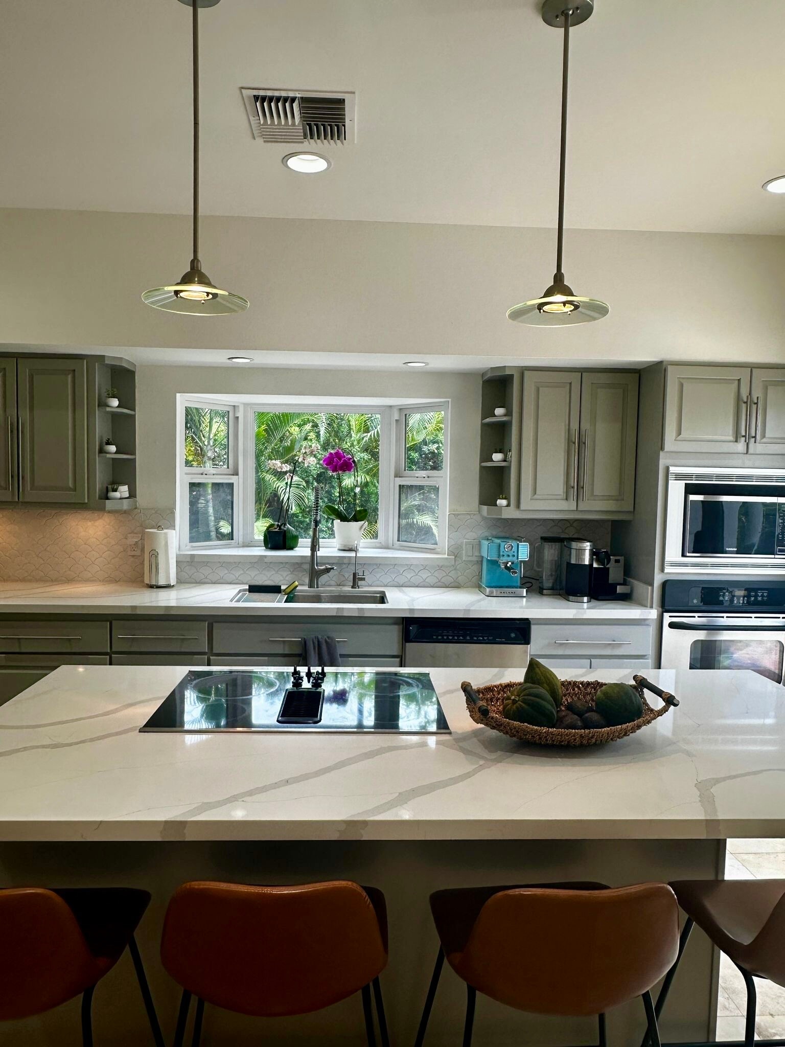 Building Photo - 361 Pualoa Nani Pl