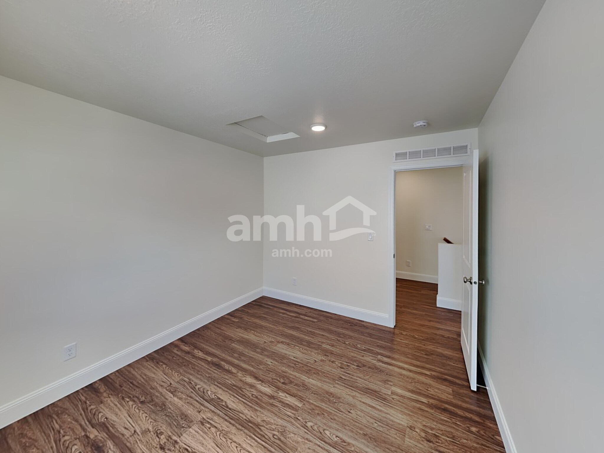 Building Photo - 2694 W 3340 S