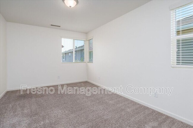Building Photo - 3740 Highpark Way