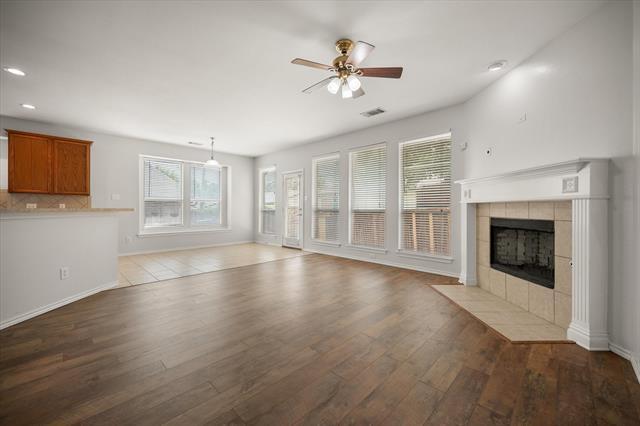 Building Photo - 4208 Glen Garden Dr