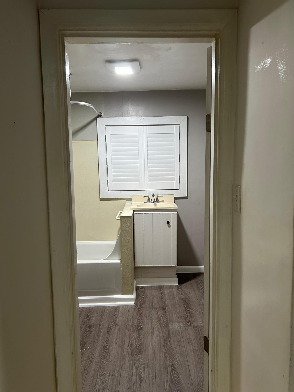 Building Photo - 3831 NW Anderson Hill Rd