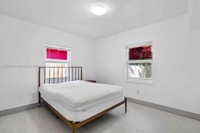 Building Photo - 775 NW 96th St