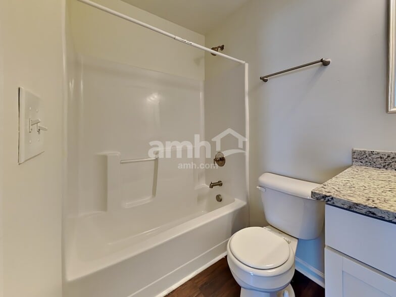 Building Photo - 5576 Shetland Ct