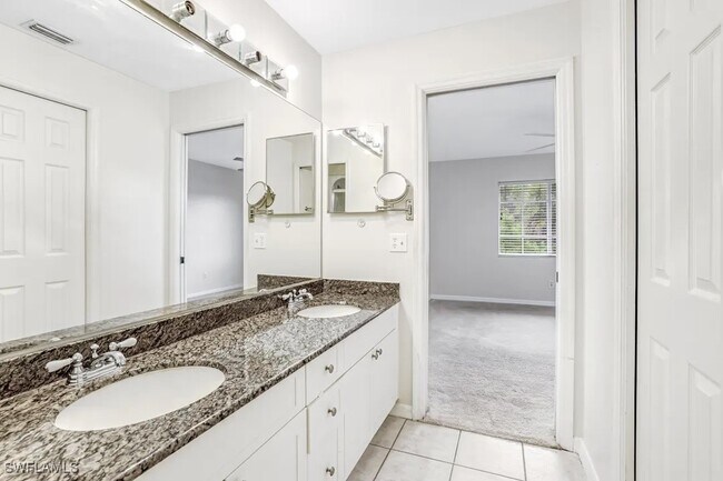 Building Photo - 260 Belina Dr