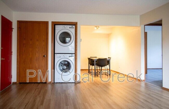 Building Photo - 2902 Shadow Creek Dr