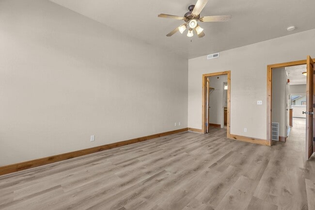 Building Photo - Park City Living Near Kimball Junction with Balcony
