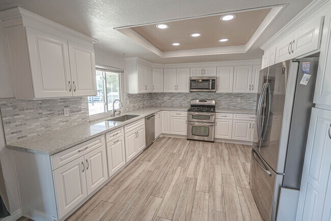 Building Photo - COMING SOON! Stunning 3-Bedroom Home on 2 Acres in Agua Dulce!