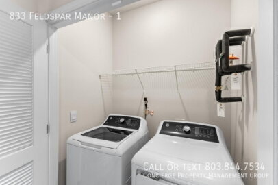Building Photo - 833 Feldspar Mnr