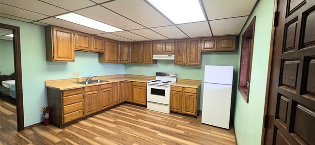 Building Photo - 2285 Gartz Rd