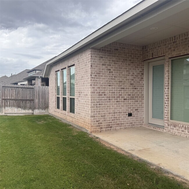 Building Photo - 26111 Polaris Rise Ln