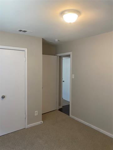 Building Photo - 6430 Cinnamon Oaks Dr