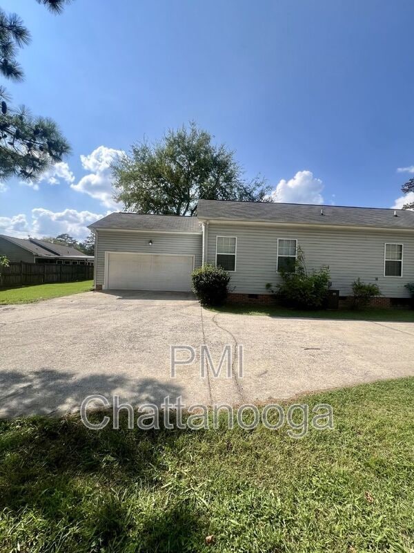 Building Photo - 9511 Weidner Ln