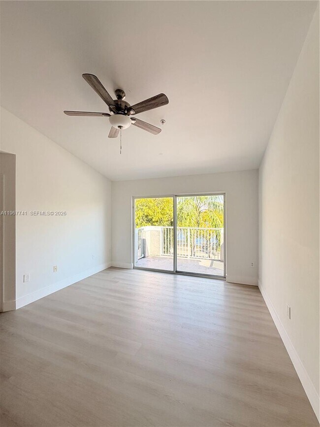 Building Photo - 11165 SW 6th St