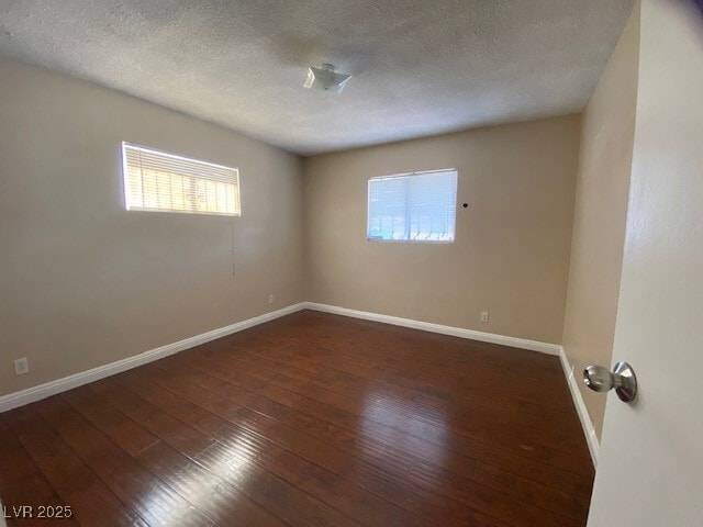 Building Photo - 2204 Isabelle Ave