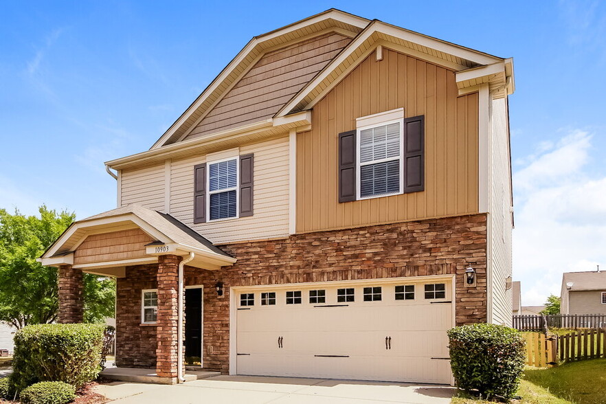 Building Photo - 10903 Greenhead View Rd