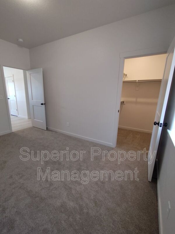 Building Photo - 1536 Carol Ann Wy