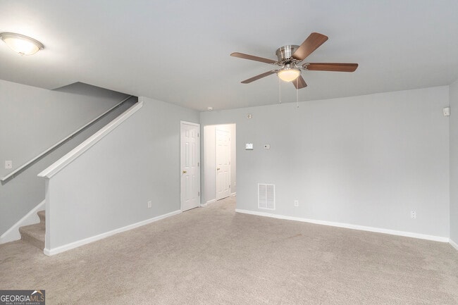 Building Photo - 3162 Kingswood Glen