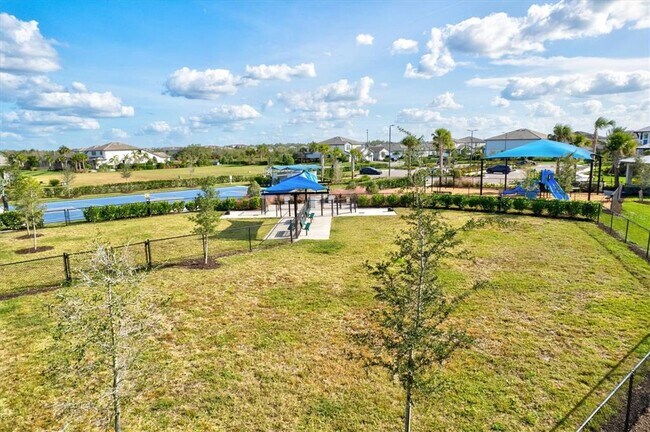 Building Photo - 16235 Pine Mist Dr