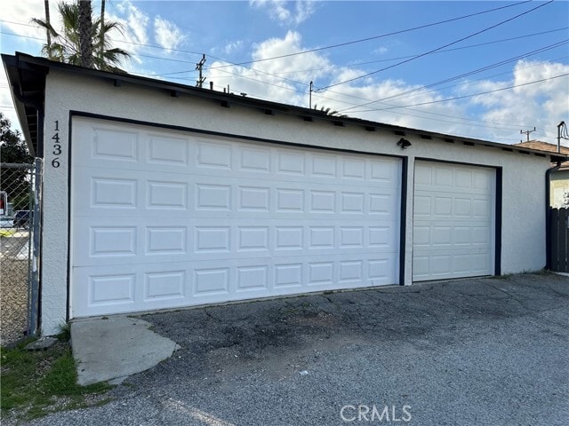 Building Photo - 1436 N Hollywood Way