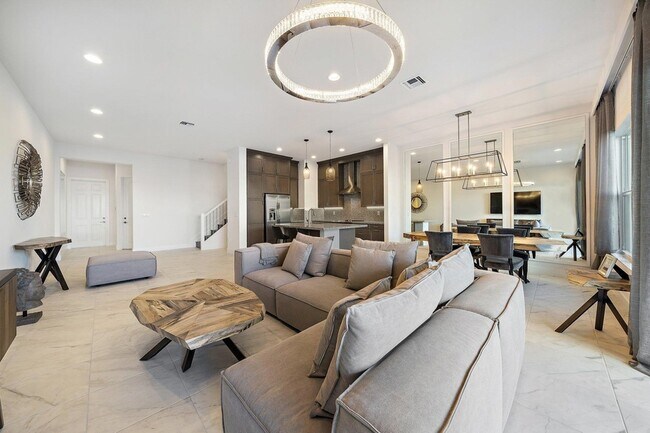 Building Photo - 4925 Pointe Midtown Way