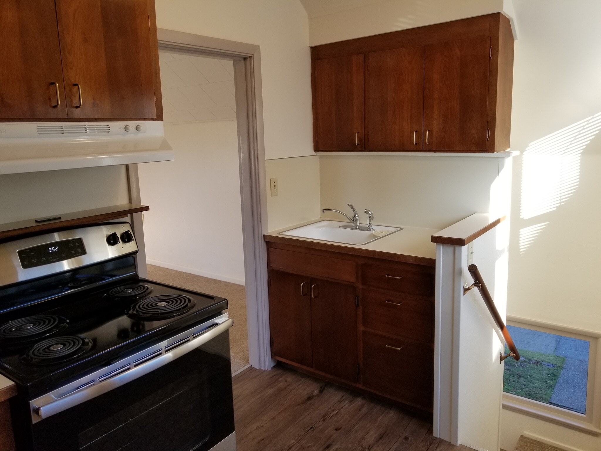 Building Photo - 5116 Meridian Ave N