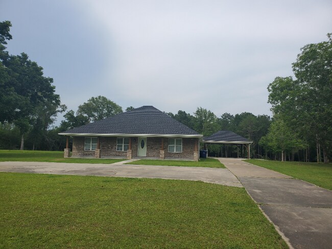 Building Photo - 5803 State Rte 394