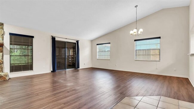 Building Photo - 6725 Islander Ln