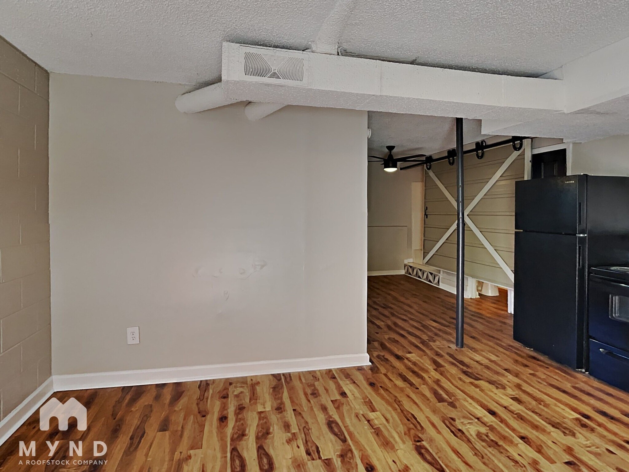 Building Photo - 1729 Morehead Ave