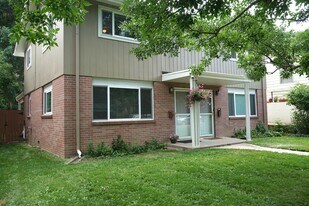 Building Photo - 812 North St