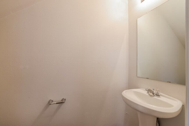 Building Photo - 2746 Bouvardia Wy