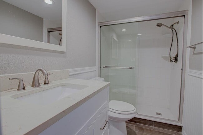 Building Photo - 7175-7A1a A1A S