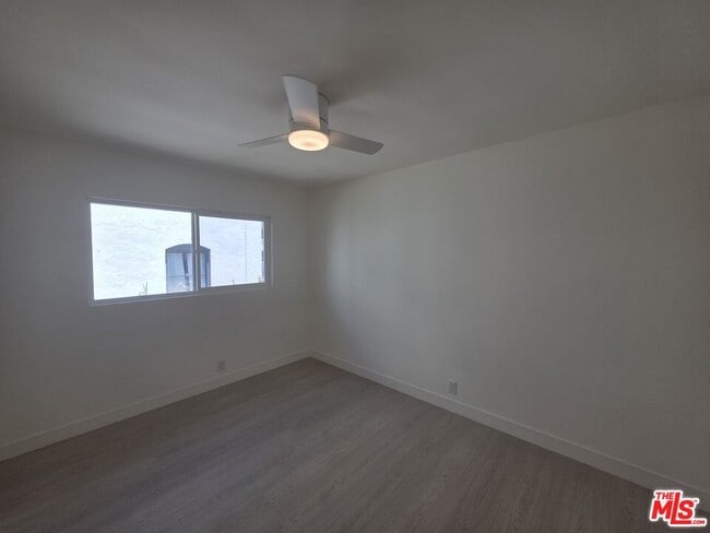 Building Photo - 1411 Innes Pl
