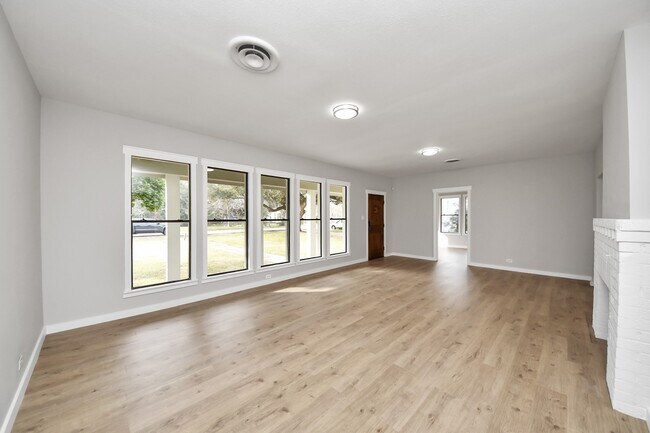 Building Photo - 1507 Brooks Ave