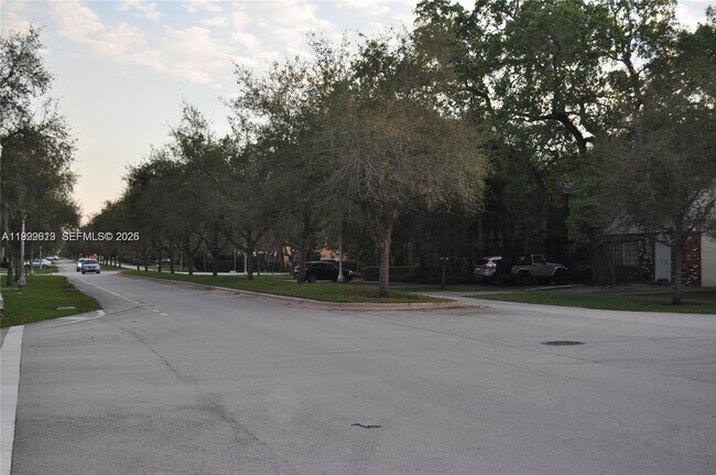 Building Photo - 2617 Segovia St