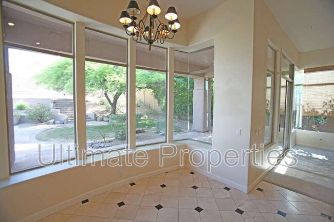 Building Photo - 11050 E Verbena Ln