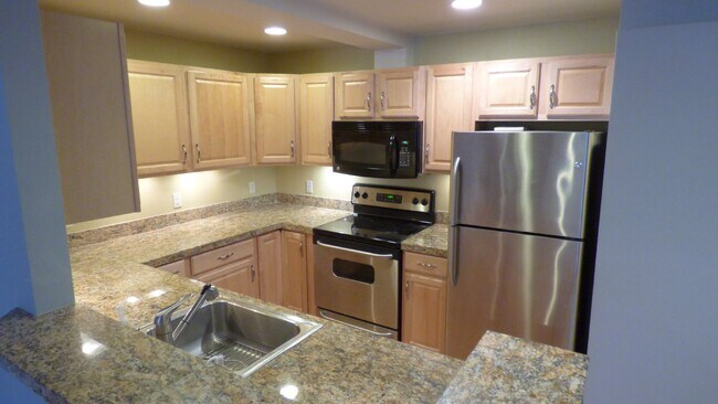 Building Photo - 2BR/1BA Park Hill Condo in Denver