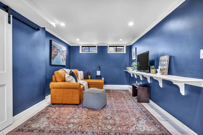 Building Photo - 1036 Union Ave