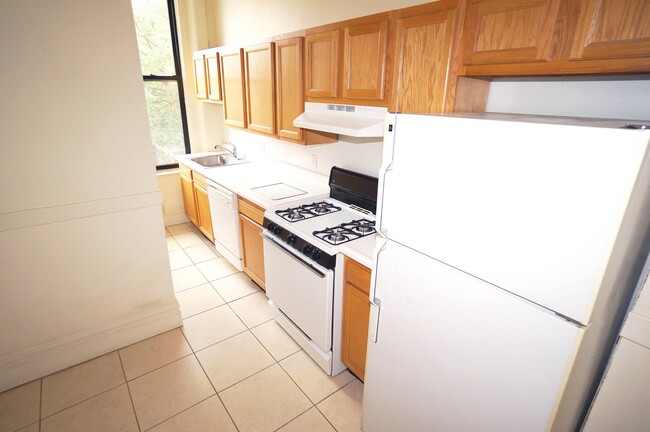 Kitchen - Cloisters