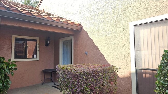 Building Photo - 616 Montego Bay Ct