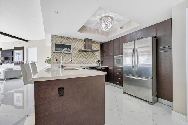Building Photo - 250 Sunny Isles Blvd