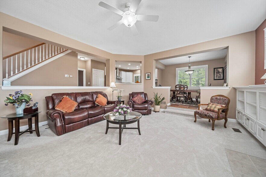 Building Photo - 4939 Stonehaven Dr