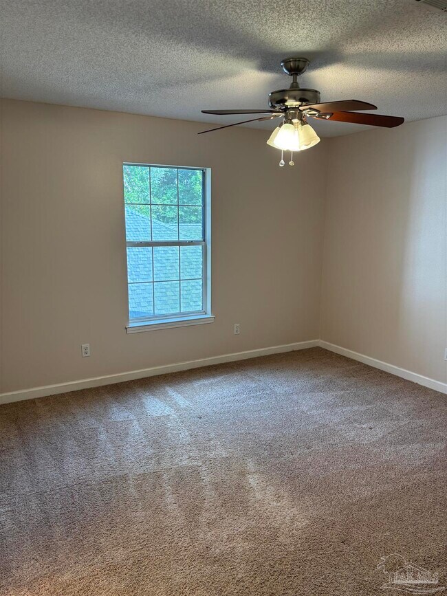 Building Photo - 3111 Leesburg Square