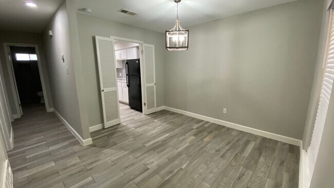 Building Photo - 1200-1202 N OConner Road