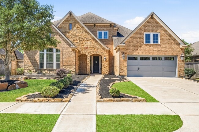 Building Photo - 2418 Sandhill Crest Ln