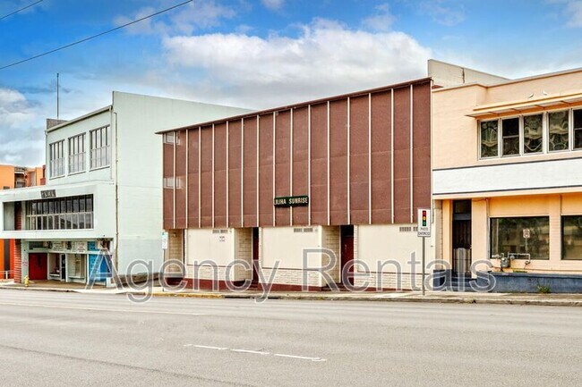 Building Photo - 1438 Liliha St