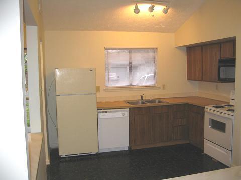 Building Photo - Southeast Lexington Ranch    240604