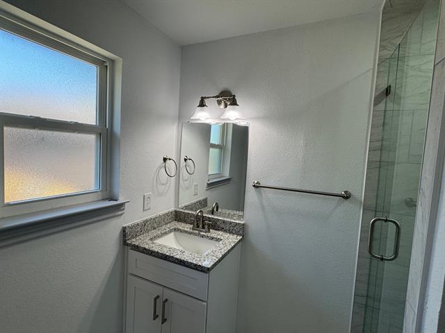 Building Photo - 2535 Greenport Dr