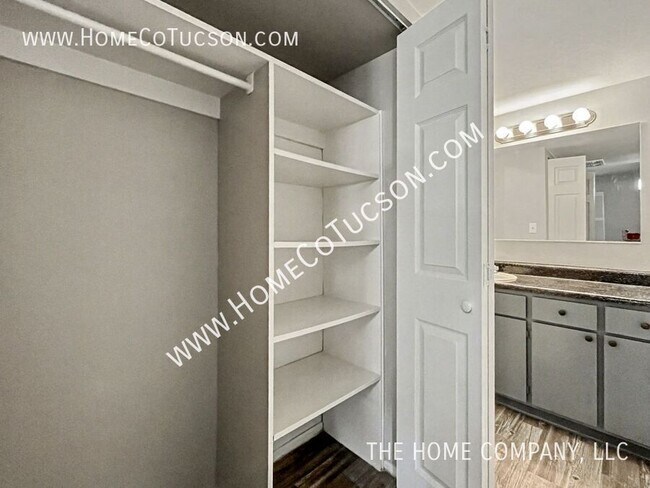 Building Photo - 3993 N Campbell Ave