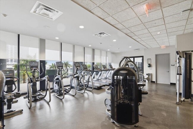 Building Photo - 5300 Paseo Blvd