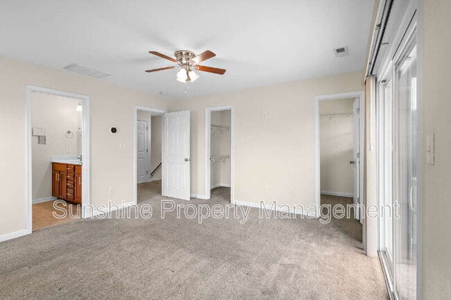 Building Photo - 3239 Granby St